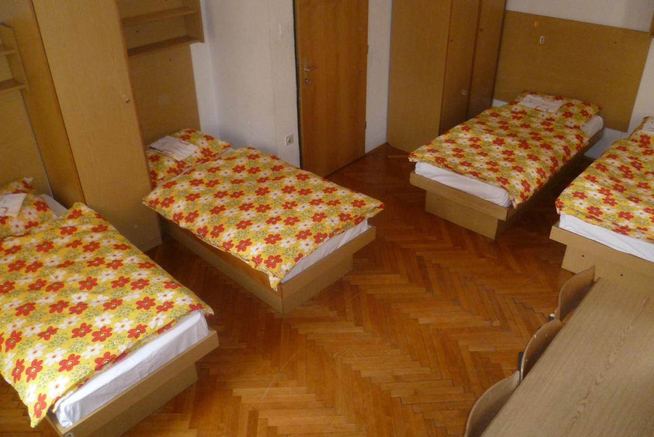 Hostel Tabor *